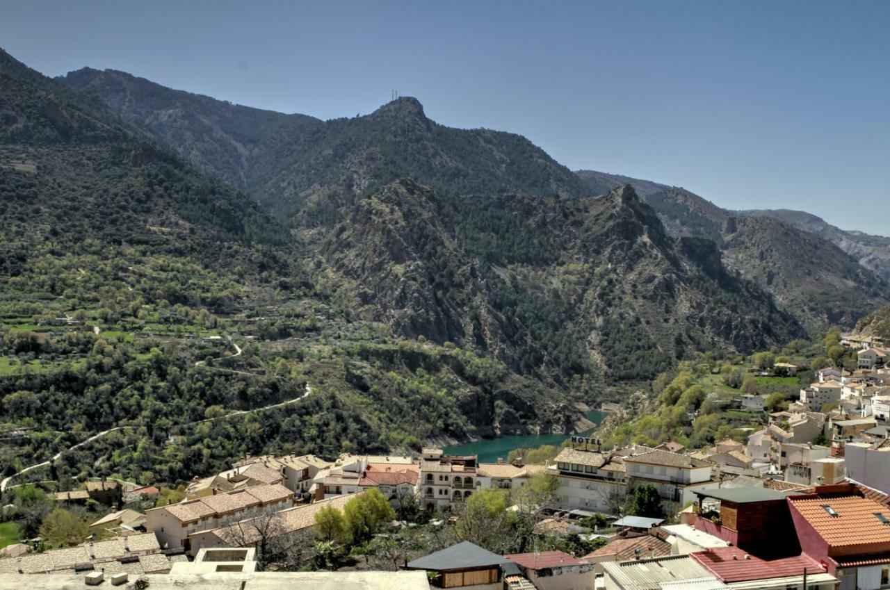 Atico Con Chimenea En Sierra Nevada-Gueejar Sierra Διαμέρισμα Εξωτερικό φωτογραφία